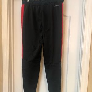 Men’s Nike training pant black NWT - Medium